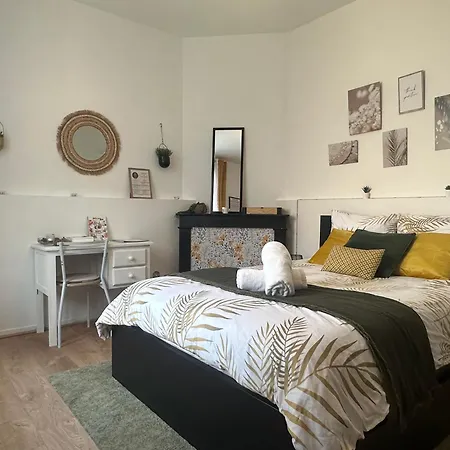 Au Cosy Garden Apartment