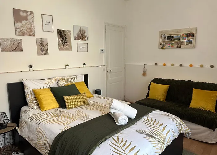 Апартаменты Au Cosy Garden